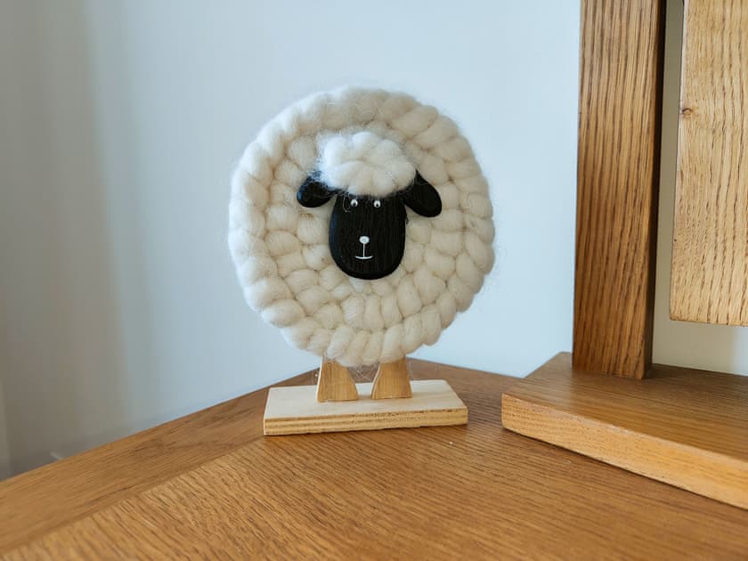 Twin bedroom | Near the Beach, Parcllyn, near Aberporth