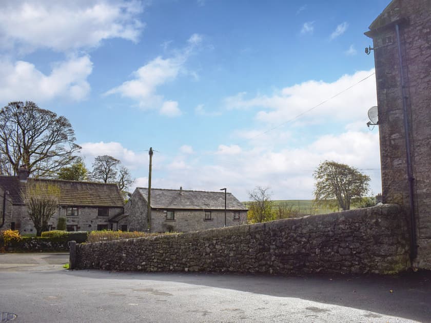 Surrounding area | Highstool View, Chelmorton