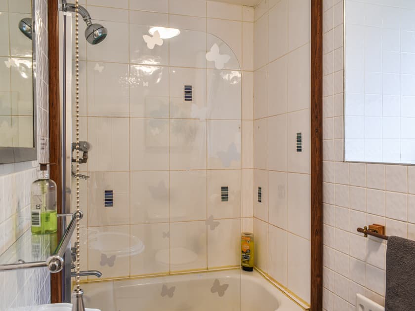 Shower room | Beeton Cottage Todmorden, Todmorden, Near Hebden Bridge