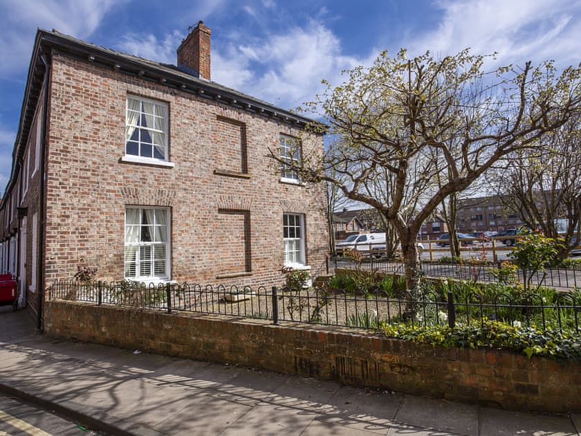 Exterior | George Street One - York Boutique Retreats, York