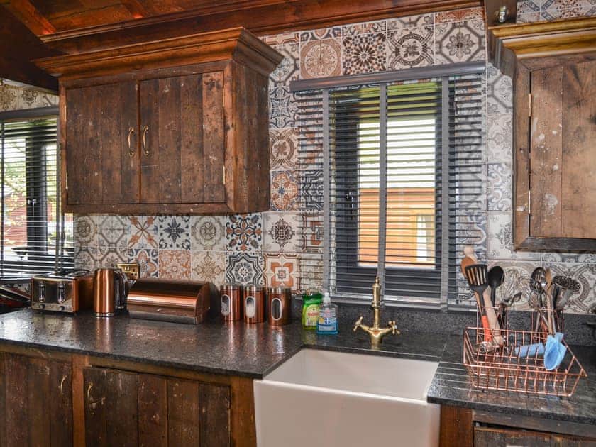 Kitchen area | Tawitawoo Lodge - Felmoor Park, Felton, near Morpeth