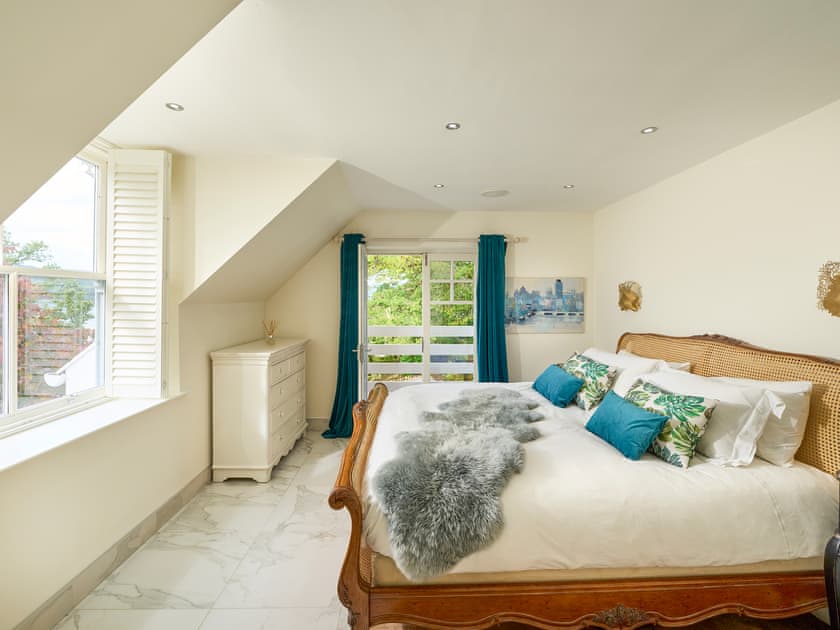 Master bedroom | Hazelbank, St Catherines, near Strachur