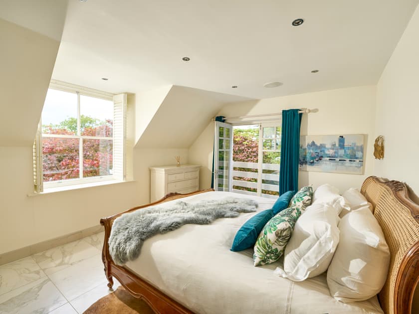Master bedroom | Hazelbank, St Catherines, near Strachur