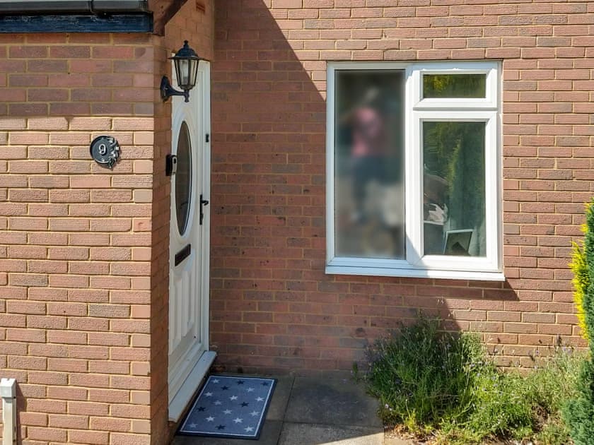 Exterior | Redcot Gardens, Stamford