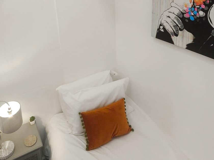 Single bedroom | All Saints - Harborough Properties LTD, Stamford