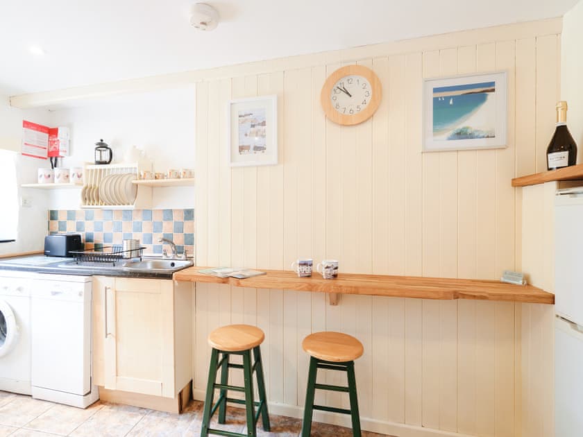 Kitchen | Waterside - Chypons Farm, Nancledra, near St Ives