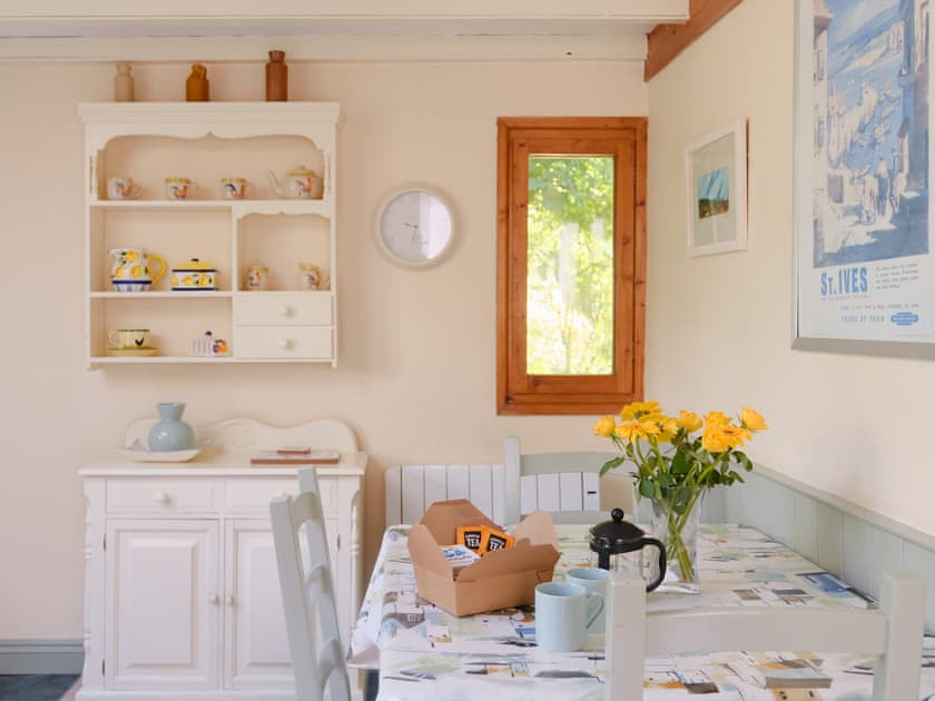 Kitchen/diner | The Barn - Chypons Farm, Nancledra, near St Ives