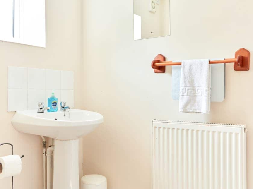 En-suite | Willow Barn - Nether Burrows Farm, Kirk Langley, near Ashbourne