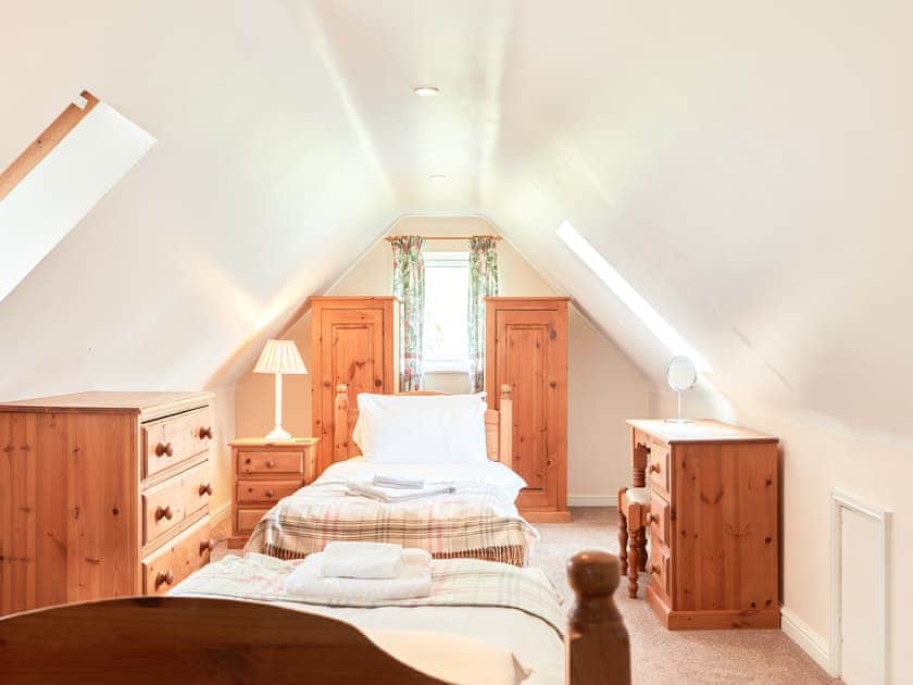 Twin bedroom | Willow Barn - Nether Burrows Farm, Kirk Langley, near Ashbourne