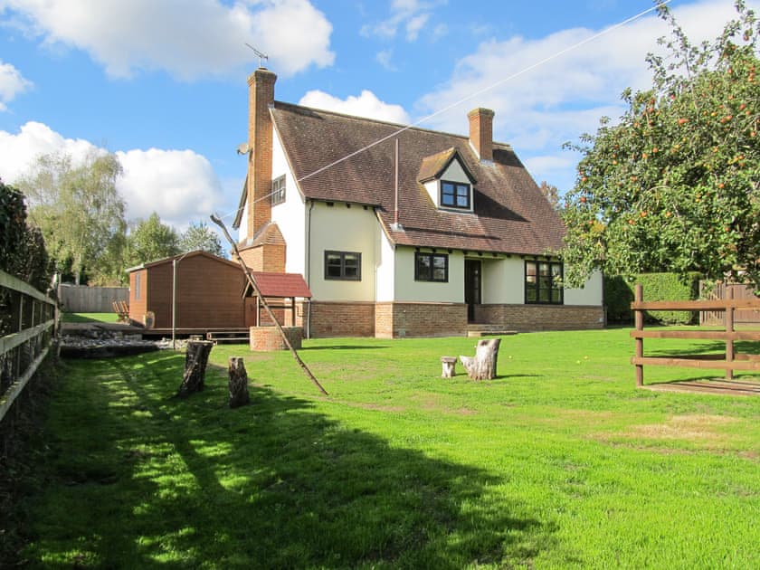 Garden | Maytree Cottage, Dumpling Green, near Dereham