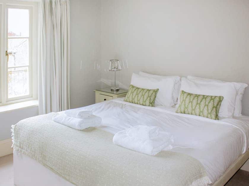 Twin or SK Bedroom  | The Grange Farmhouse, Sculthorpe
