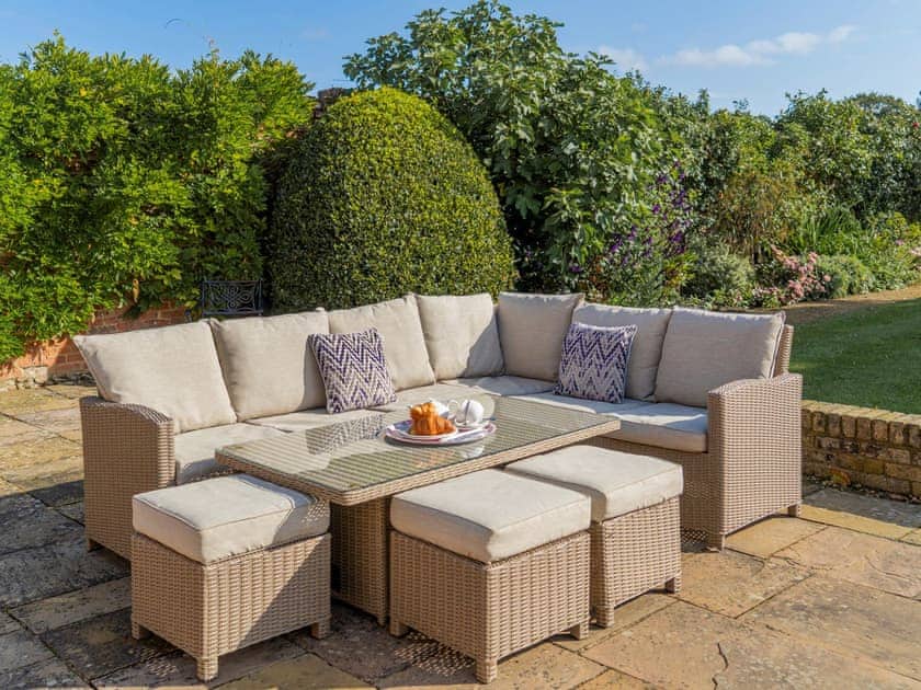 Alfresco  | The Grange Farmhouse, Sculthorpe