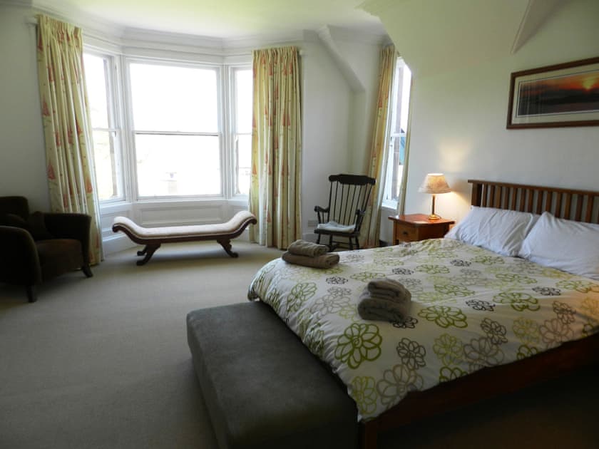 Master bedroom | Heathfield House, Brodick, Isle of Arran