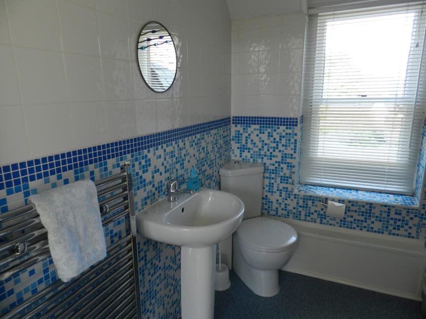 Bathroom | Heathfield House, Brodick, Isle of Arran