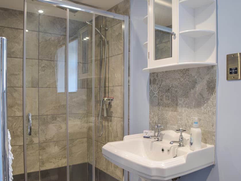 Shower room | Welshouse, Henllan