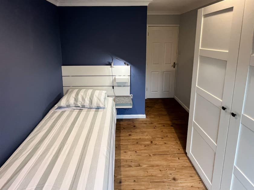 Single bedroom | Yaverland Beach House, Sandown