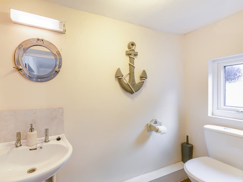 Bathroom | Coquet Cottage, Amble