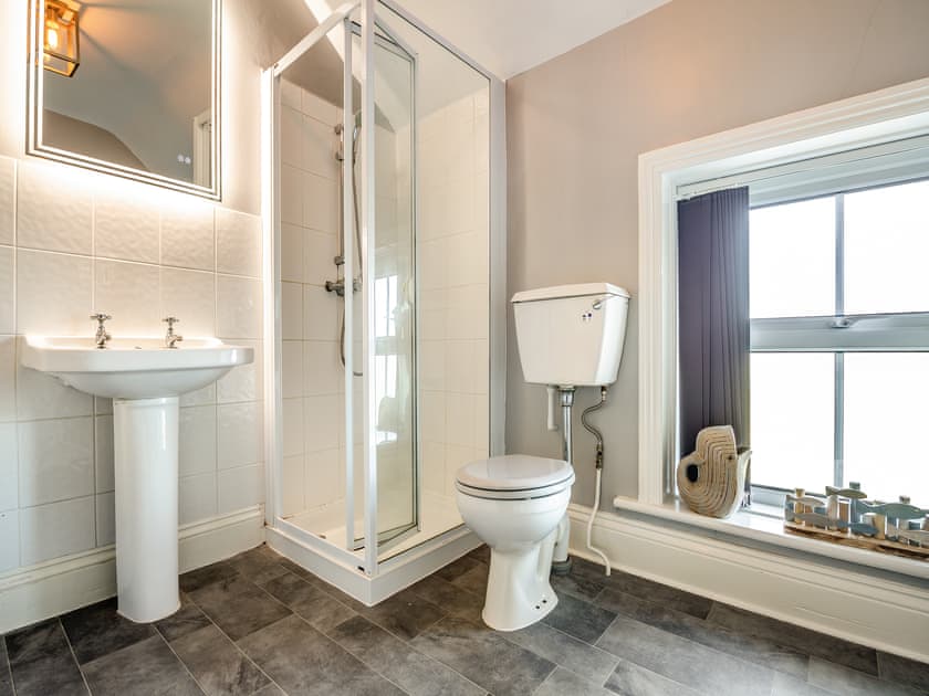 Shower room | Jack’s House, Tywyn, near Aberdovey