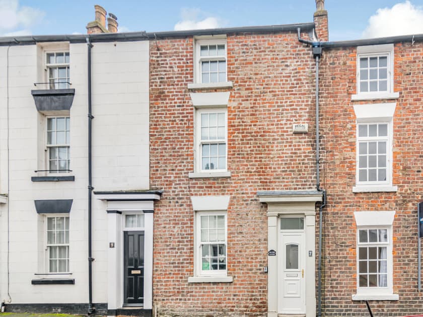 Exterior | Sea View Cottage, Scarborough