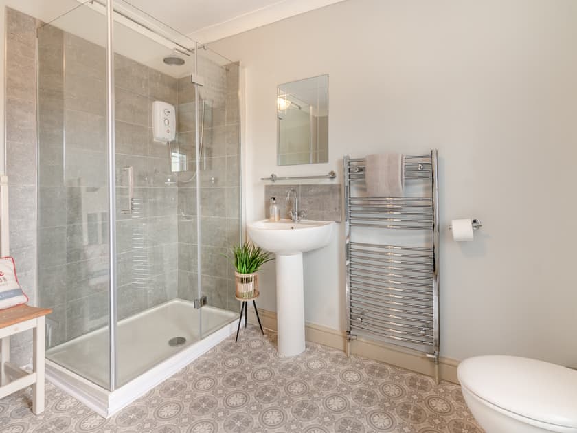 Bathroom | Sea View Cottage, Scarborough
