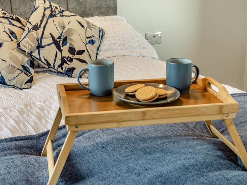 Kingsize bedroom  | Cart Shed - Fern Farm, Fylingdales, near Whitby