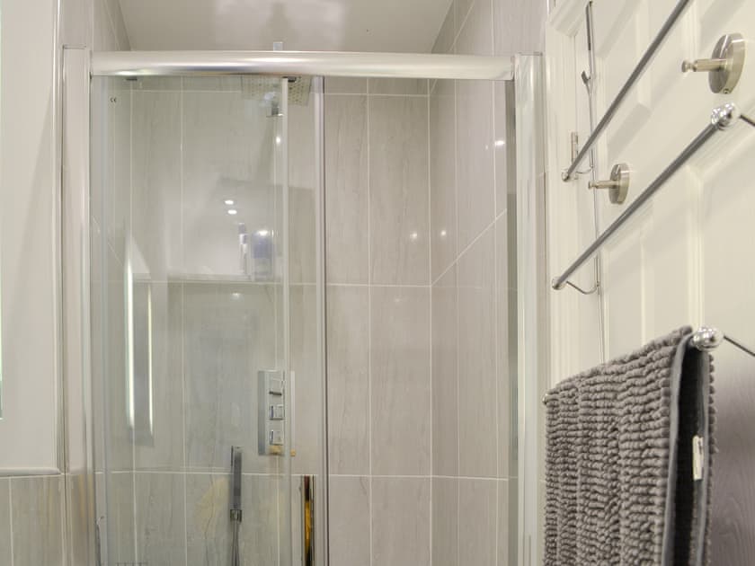 Shower room | Retro Retreat, Filey