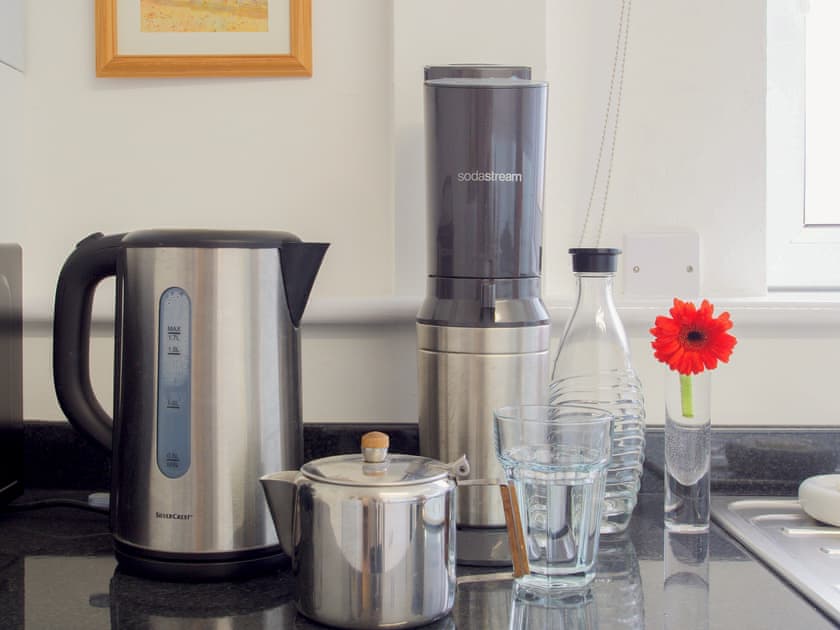 Kitchen | Galley Hill Aspect, Bexhill On Sea
