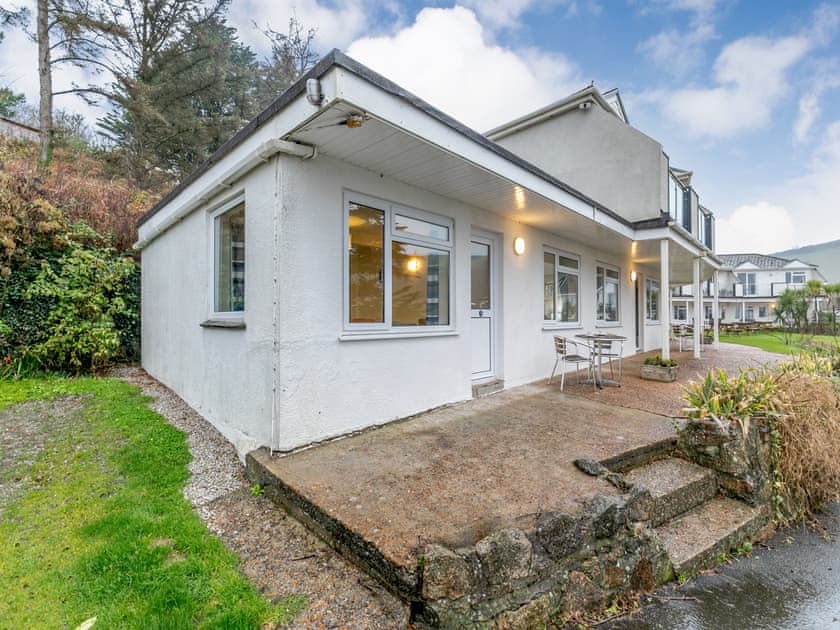 Exterior | 8 Mount Brioni - Mount Brioni Holiday Apartments, Torpoint