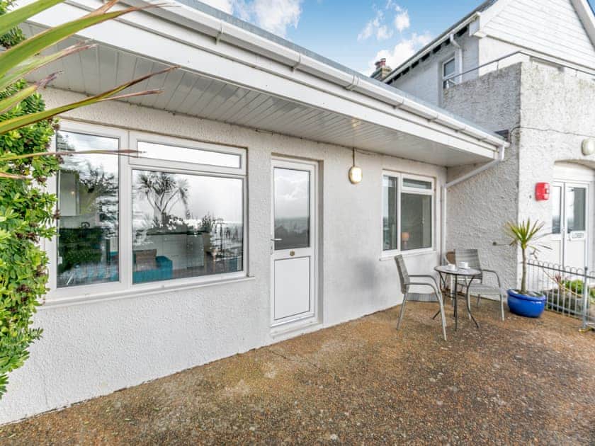 Exterior | 1 Mount Brioni - Mount Brioni Holiday Apartments, Torpoint