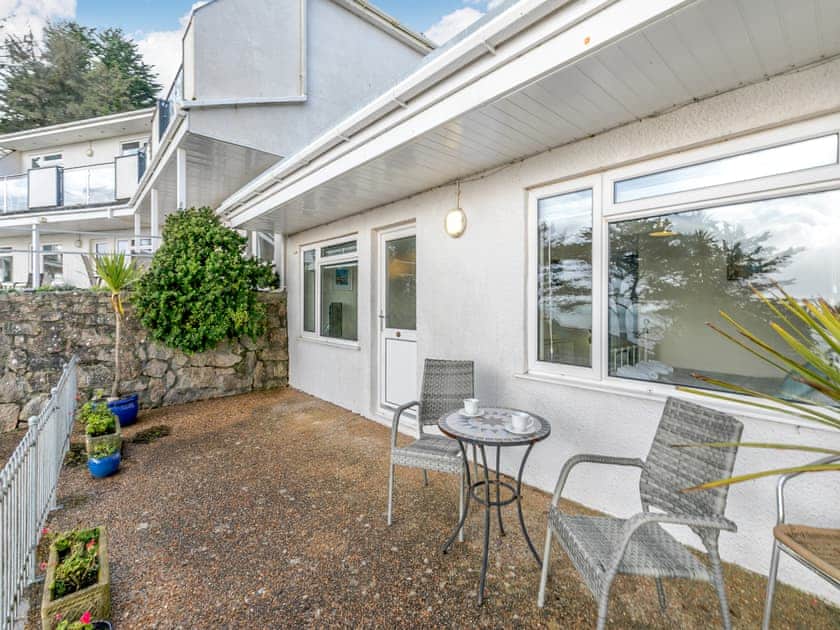 Exterior | 1 Mount Brioni - Mount Brioni Holiday Apartments, Torpoint
