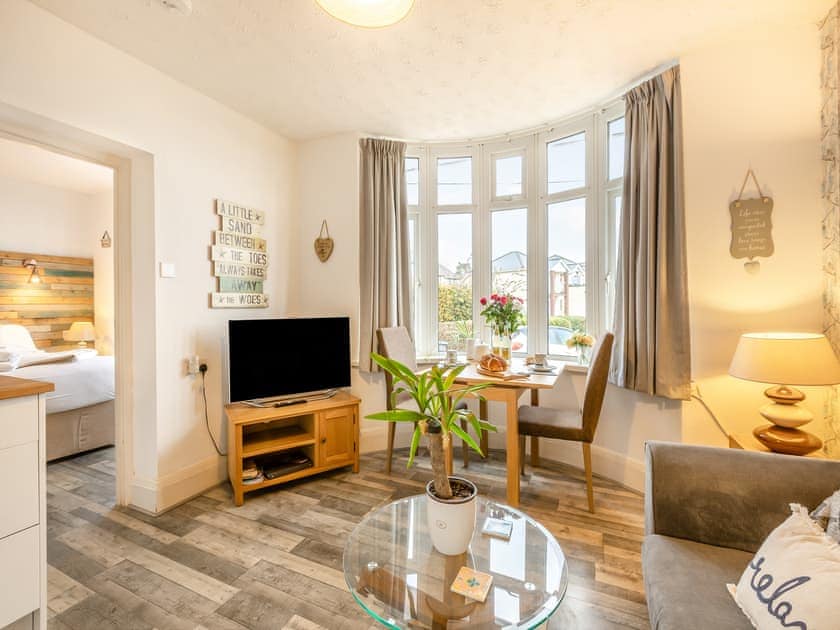 Living room/dining room | Driftwood - Blue Waters Apartments, Goodrington, near Paignton