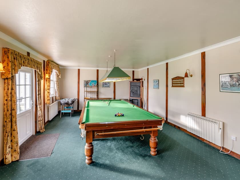Games room | Wold House Cottage - Wold Cottage, Nafferton, near Bridlington