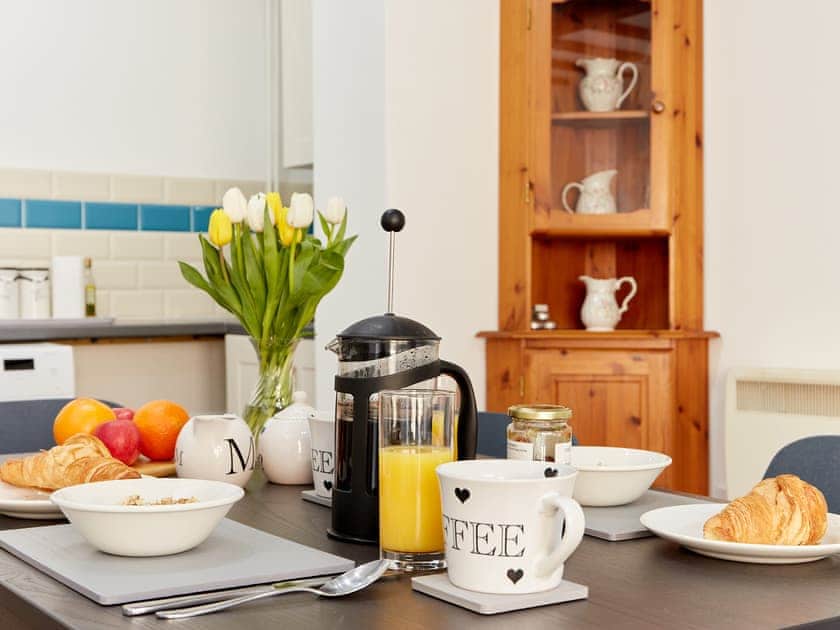 Kitchen/diner | The Pig Barn - Nether Burrows Farm, Ashbourne, near Derby