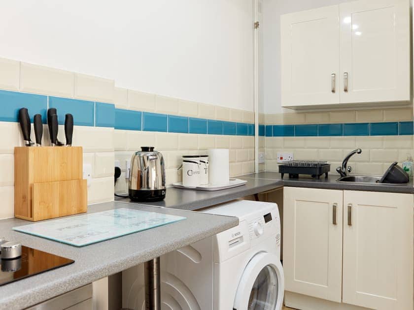 Kitchen/diner | The Pig Barn - Nether Burrows Farm, Ashbourne, near Derby