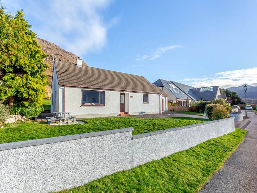 Exterior | West Home, Torridon