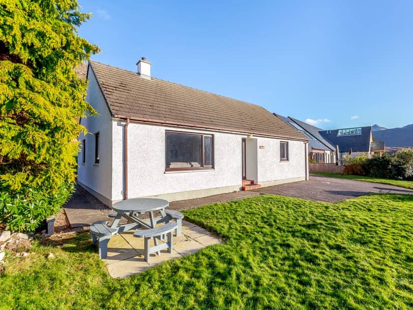 Exterior | West Home, Torridon