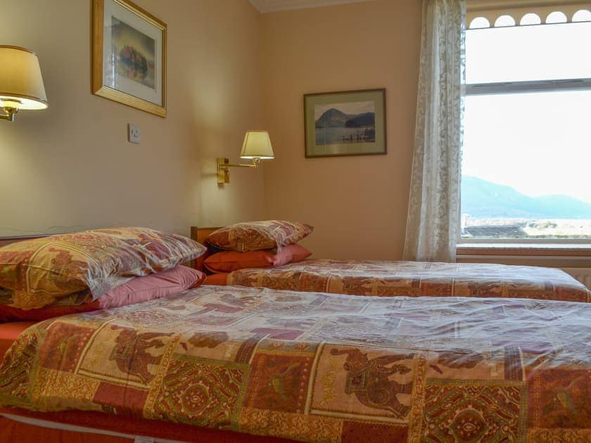 Twin bedroom | Middle Howe, How, near Portinscale