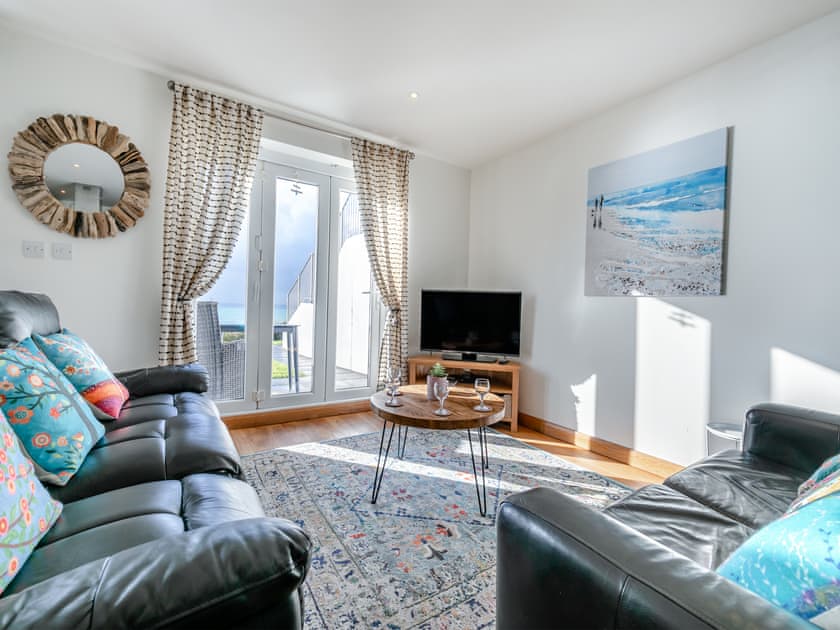 Living area | 24 Mount Brioni - Mount Brioni, Seaton