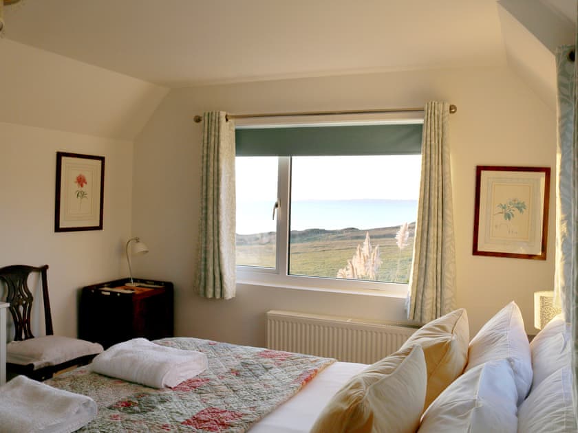 Double bedroom | Greenbanks, Chesil Beach, near Abbotsbury