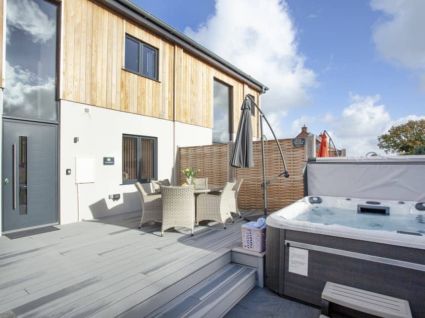 Decking | Primrose - Bincombe Country Cottages, Over Stowey, near Bridgwater