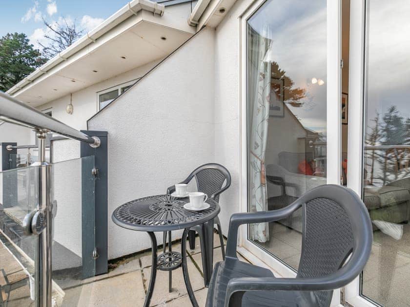 Balcony | 9 Mount Brioni - Mount Brioni Holiday Apartments, Torpoint