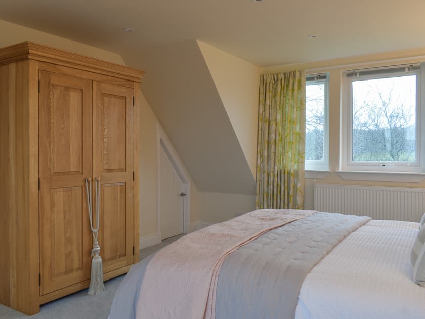 Master bedroom | Whitehouse Studio, Roslin