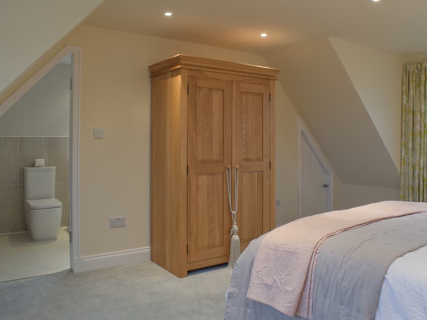 Master bedroom | Whitehouse Studio, Roslin