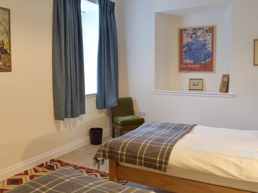 Twin bedroom | Tweedford Cottage - Drumelzier Place Farm, Drumelzier, near Peebles