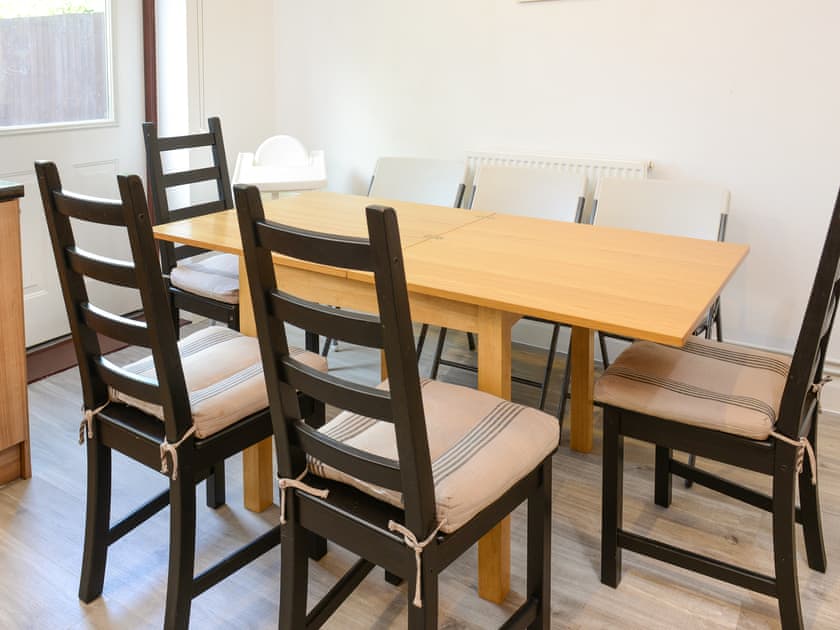 Dining area with table extended | The Compass, Southampton