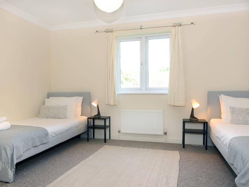 Twin bedroom | The Compass, Southampton