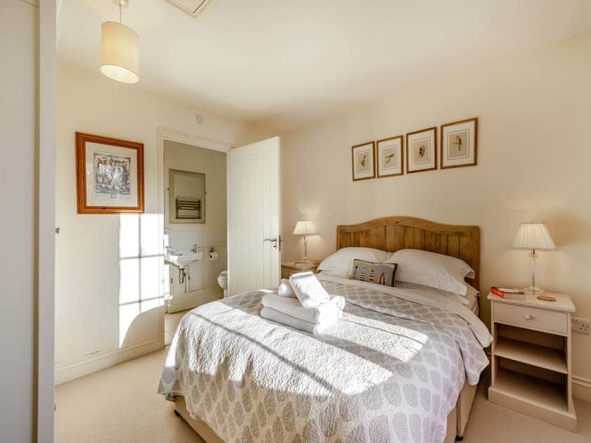 Double bedroom | Fig Cottage - Beachy Head Cottages, East Dean