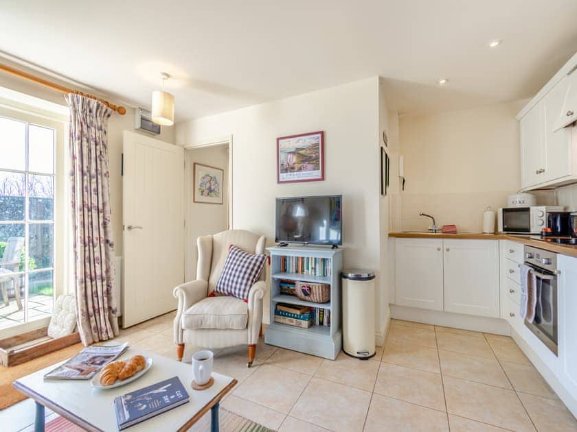 Open plan living space | Little Scarlett - Beachy Head Cottages, East Dean