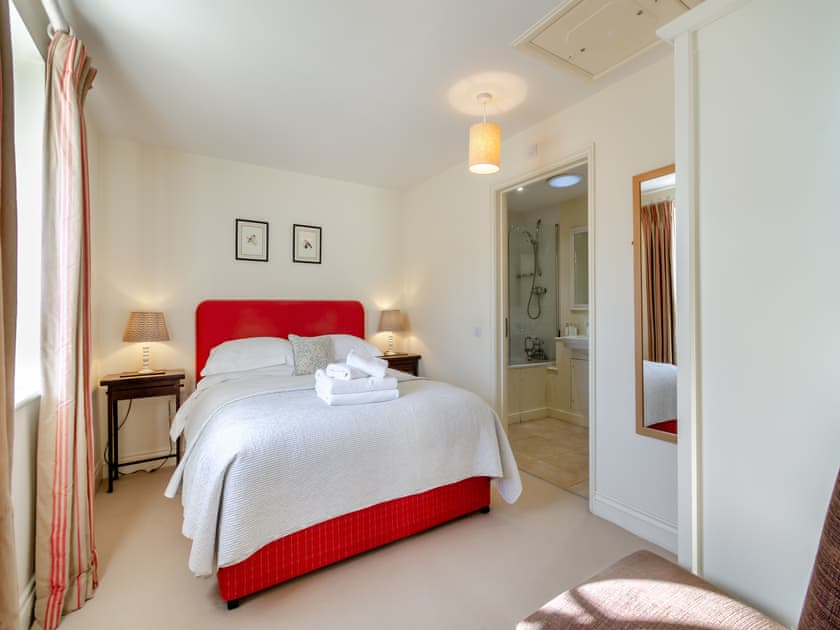 Double bedroom | Little Scarlett - Beachy Head Cottages, East Dean