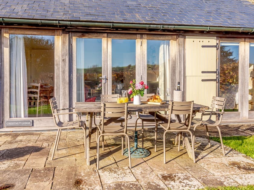 Exterior | Chestnut Lodge - Beachy Head Cottages, East Dean